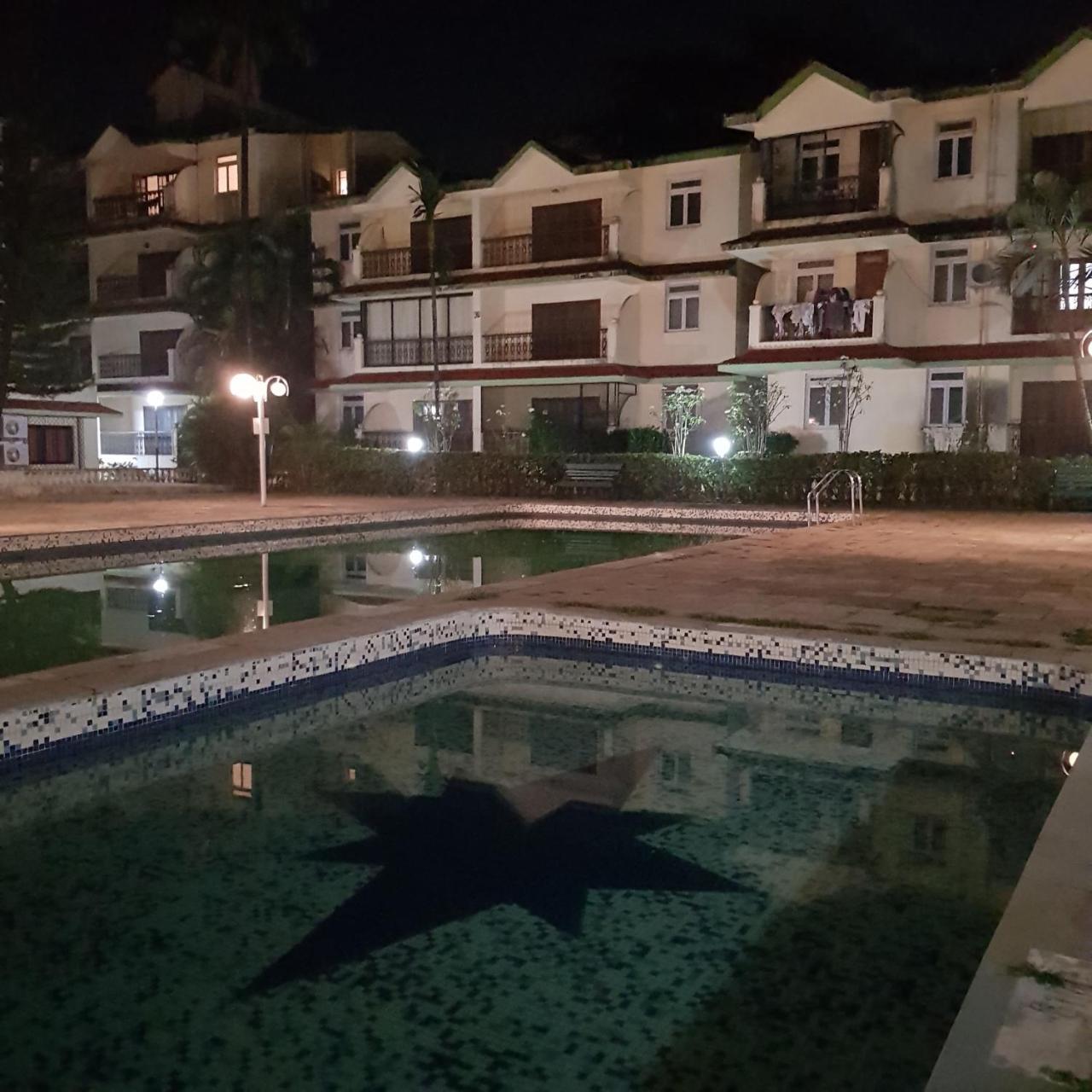1 Bedroom Spacious Apartment In Калангуте Екстериор снимка
