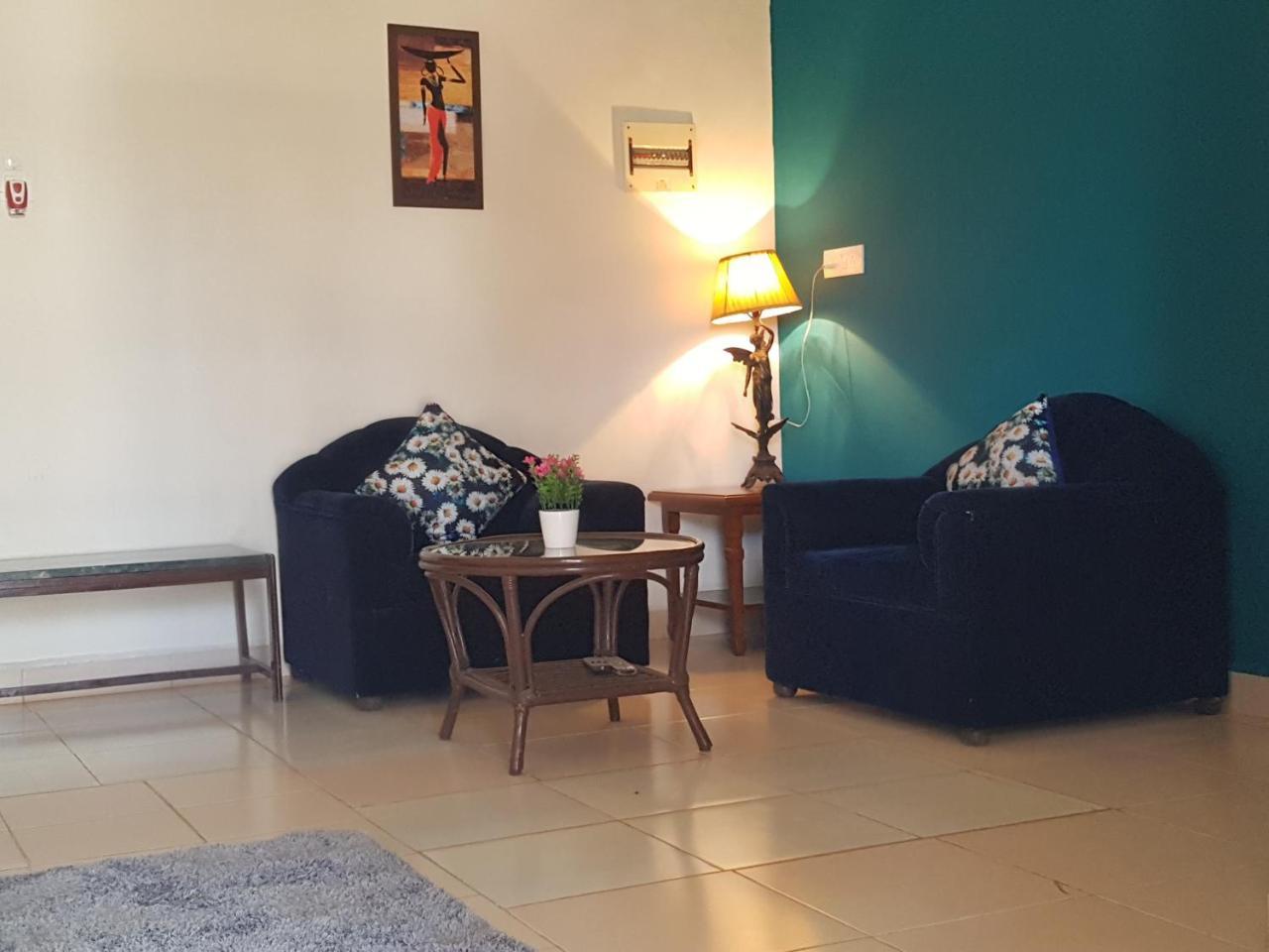 1 Bedroom Spacious Apartment In Калангуте Екстериор снимка