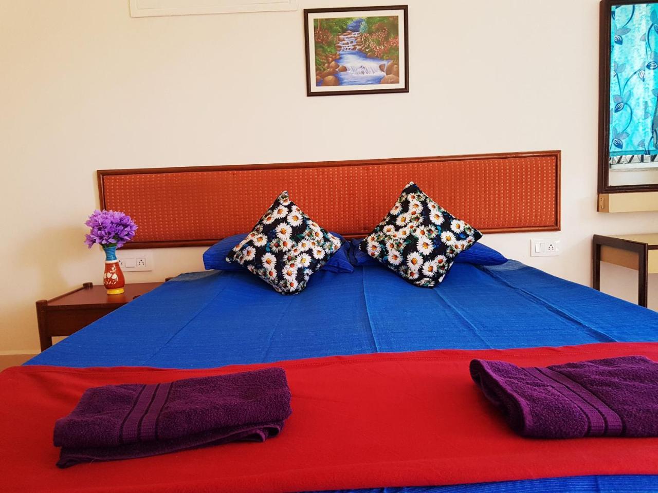 1 Bedroom Spacious Apartment In Калангуте Екстериор снимка