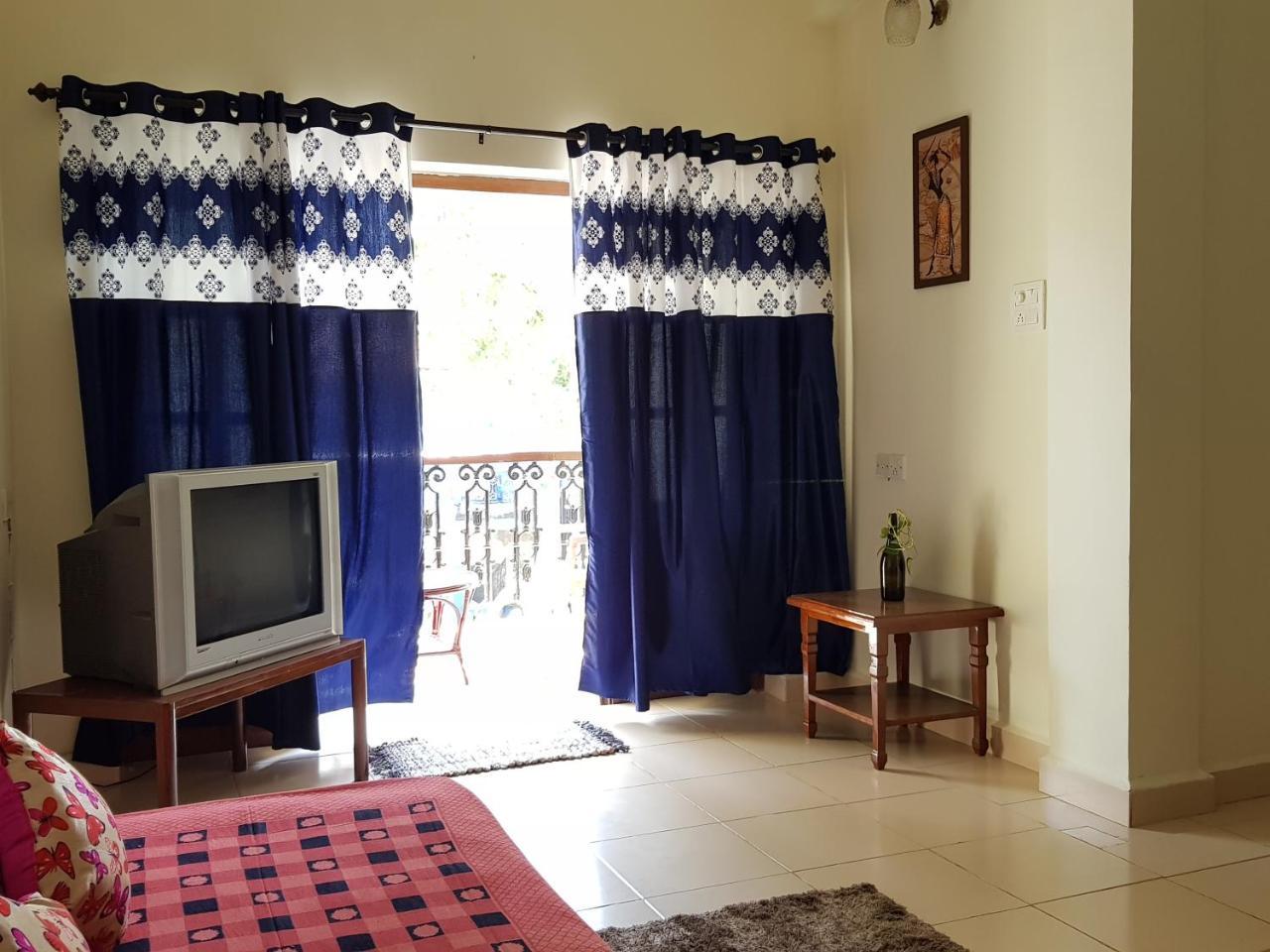 1 Bedroom Spacious Apartment In Калангуте Екстериор снимка