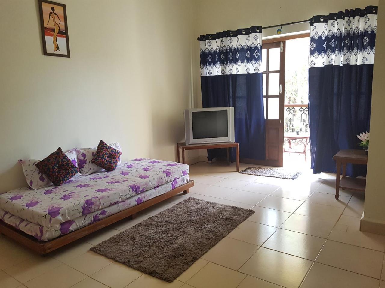 1 Bedroom Spacious Apartment In Калангуте Екстериор снимка