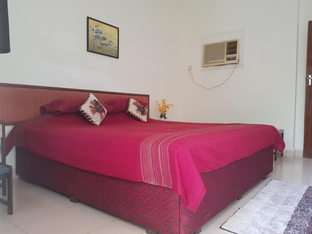 1 Bedroom Spacious Apartment In Калангуте Екстериор снимка
