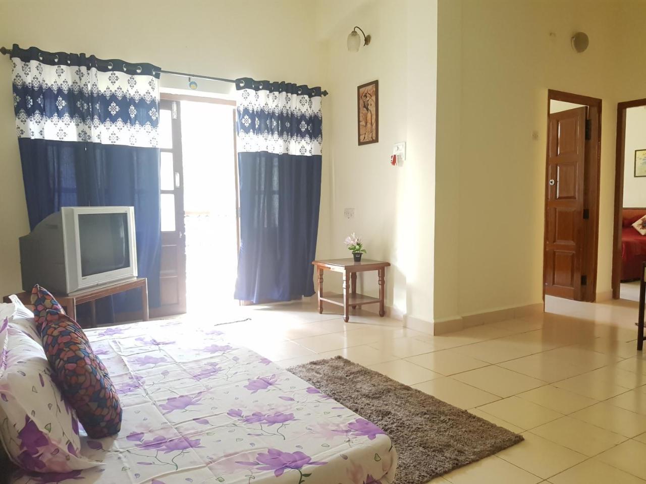 1 Bedroom Spacious Apartment In Калангуте Екстериор снимка